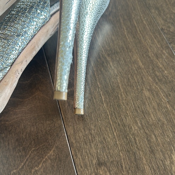 JIMMY CHOO Nova Slingback Heel Peep Toe Platinum Silver Glitter Size 39 - Picture 6 of 11